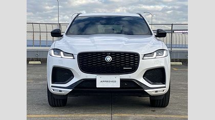 F-Pace 0