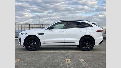F-Pace 4