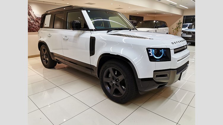 2023 認定中古車 Land Rover Defender 110 フジホワイト D300 AWD（AT） X-DYNAMIC SE