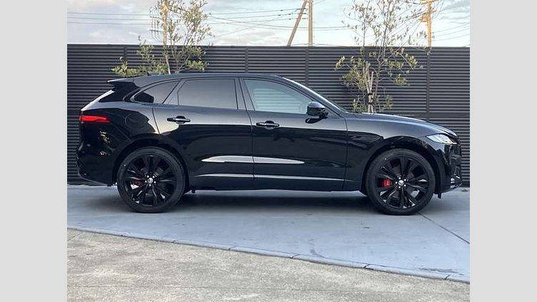 2024 認定中古車 Jaguar F-Pace サントリーニブラック P250 AWD（オートマチック） R-DYNAMIC SE