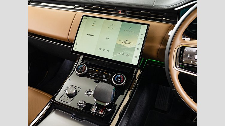 2023 認定中古車 Land Rover Range Rover Sport フジホワイト 3.0リッター6気筒300PSターボチャージドディーゼルMHEV（オートマチック） DYNAMIC HSE