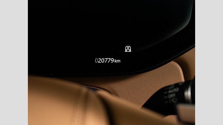 2023 認定中古車 Land Rover Range Rover Sport フジホワイト 3.0リッター6気筒300PSターボチャージドディーゼルMHEV（オートマチック） DYNAMIC HSE