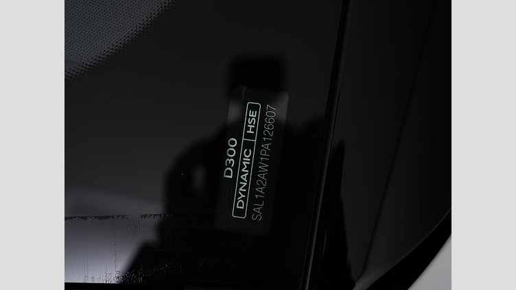 2023 認定中古車 Land Rover Range Rover Sport フジホワイト 3.0リッター6気筒300PSターボチャージドディーゼルMHEV（オートマチック） DYNAMIC HSE