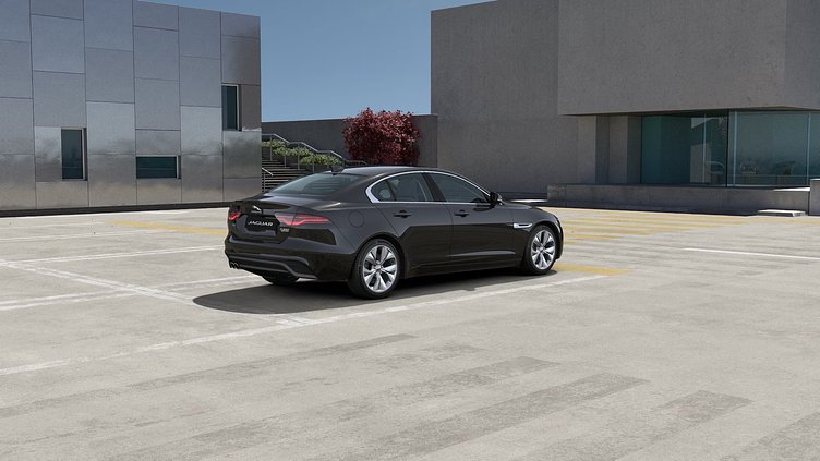 2019 認定中古車 Jaguar XE サントリーニブラック D180 RWD AUTOMATIC 4 door Saloon S