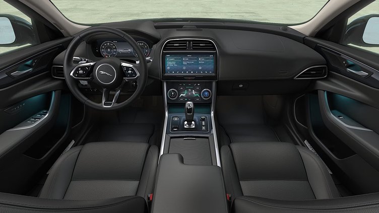 2019 認定中古車 Jaguar XE サントリーニブラック D180 RWD AUTOMATIC 4 door Saloon S