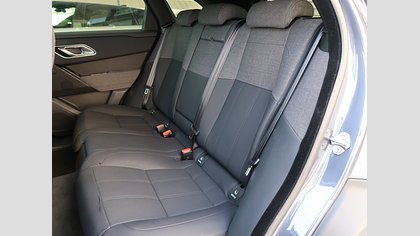 Range Rover Velar 19