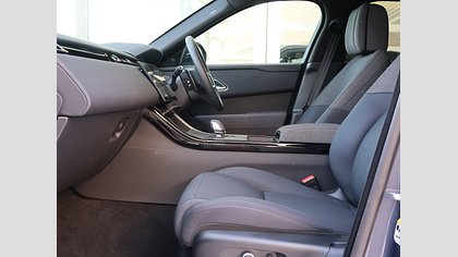 Range Rover Velar 16