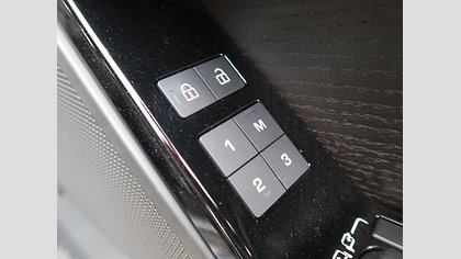 Range Rover Velar 28