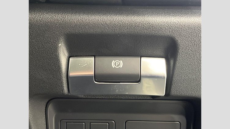 2019 認定中古車 Jaguar E-Pace サントリーニブラック D180 オートマチック全輪駆動 S