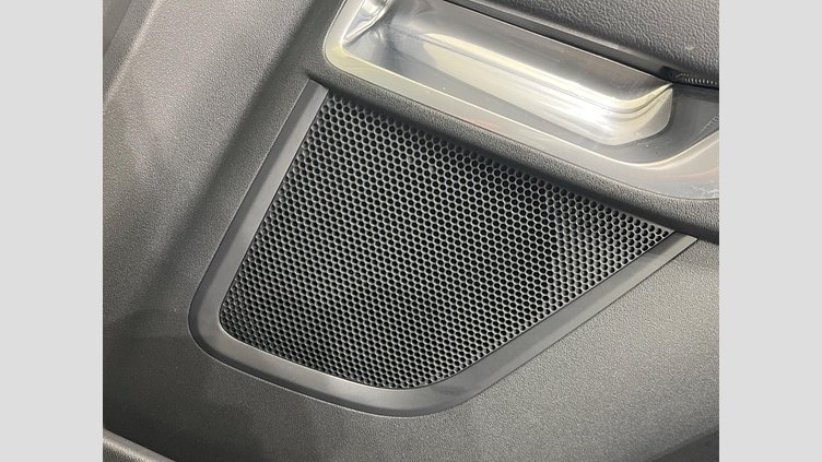 2019 認定中古車 Jaguar E-Pace サントリーニブラック D180 オートマチック全輪駆動 S