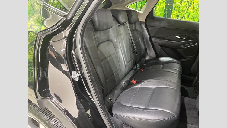2019 認定中古車 Jaguar E-Pace サントリーニブラック D180 オートマチック全輪駆動 S