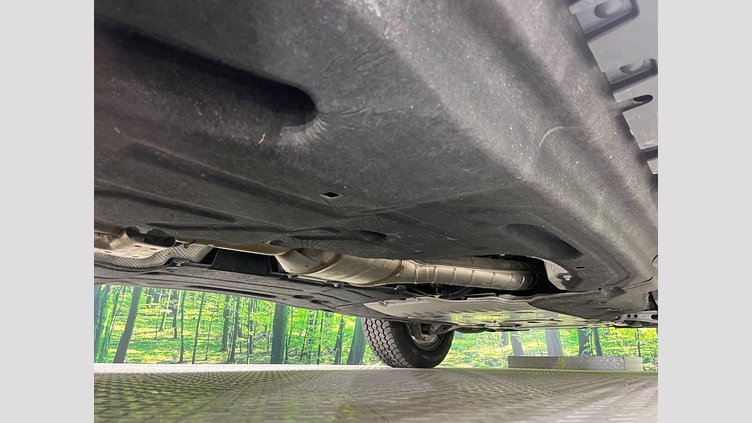 2024 認定中古車 Land Rover Defender 110 アイガーグレイ D300 AWD（AT） S