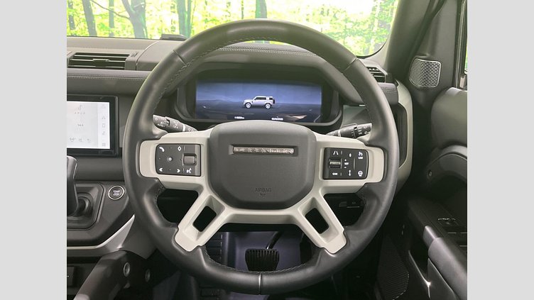 2024 認定中古車 Land Rover Defender 110 アイガーグレイ D300 AWD（AT） S