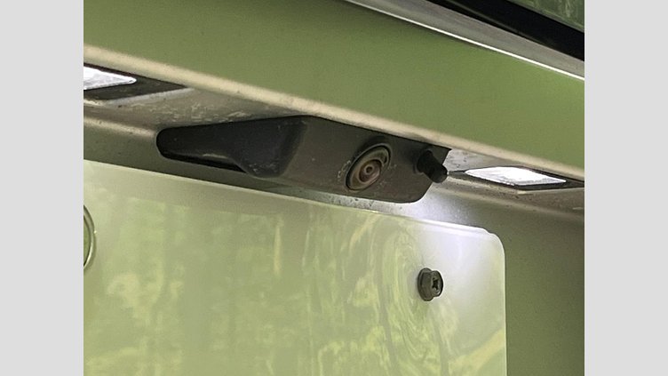 2024 認定中古車 Land Rover Defender 110 アイガーグレイ D300 AWD（AT） S