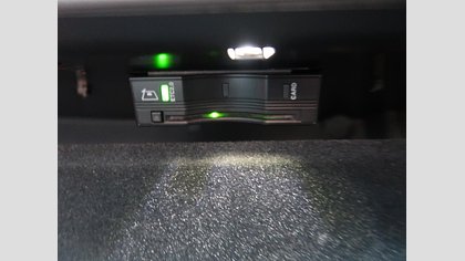 Range Rover Velar 35