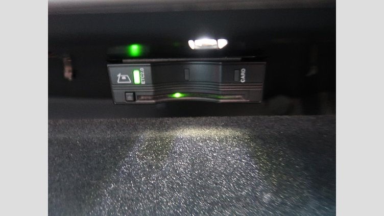 2023 認定中古車 Land Rover Range Rover Velar ザダルグレイ D200マイルドハイブリッド（ディーゼル） Standard Wheelbase Dynamic HSE