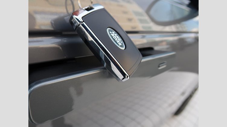 2023 認定中古車 Land Rover Range Rover Velar ザダルグレイ D200マイルドハイブリッド（ディーゼル） Standard Wheelbase Dynamic HSE