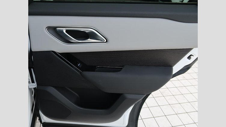 2023 認定中古車 Land Rover Range Rover Velar Ostuni Pearl White ２Lディーゼルエンジン ダイナミックSE　D２００　エアサスペンション装着車