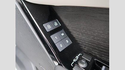 Range Rover Velar 29