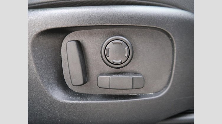 2023 認定中古車 Land Rover Range Rover Velar Ostuni Pearl White ２Lディーゼルエンジン ダイナミックSE　D２００　エアサスペンション装着車