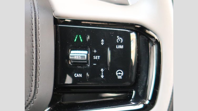 2023 認定中古車 Land Rover Range Rover Velar Ostuni Pearl White ２Lディーゼルエンジン ダイナミックSE　D２００　エアサスペンション装着車