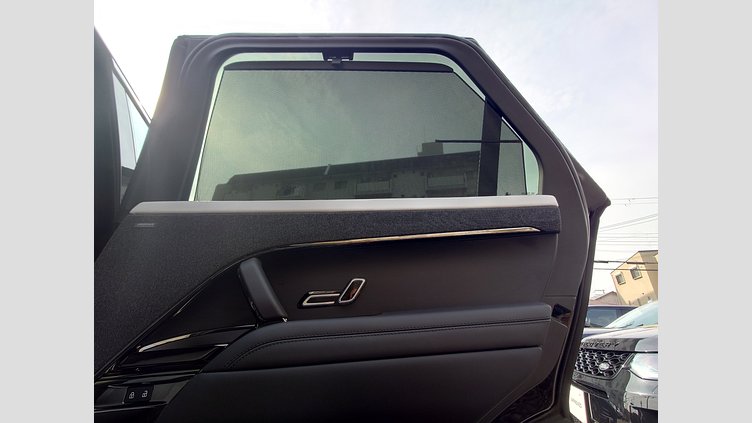 2025 認定中古車 Land Rover Range Rover Sport サントリーニブラック P550eプラグインハイブリッド（ガソリン） スタンダードホイールベース Autobiography