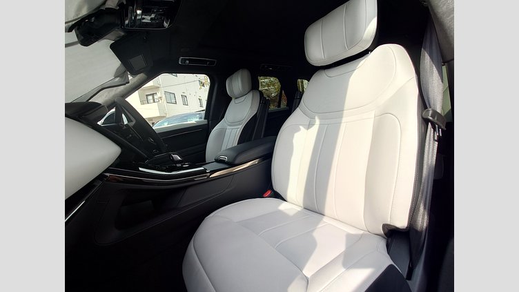 2025 認定中古車 Land Rover Range Rover Sport サントリーニブラック P550eプラグインハイブリッド（ガソリン） スタンダードホイールベース Autobiography