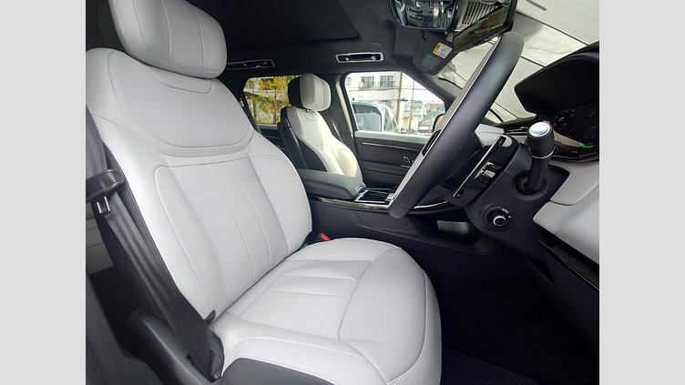 2025 認定中古車 Land Rover Range Rover Sport サントリーニブラック P550eプラグインハイブリッド（ガソリン） スタンダードホイールベース Autobiography