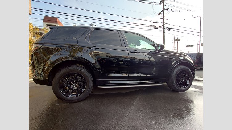 2024 認定中古車 Land Rover Discovery Sport サントリーニブラック D200マイルドハイブリッド（ディーゼル） 標準ホイール S