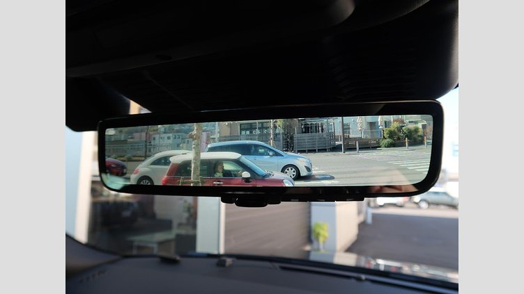 2024 認定中古車 Land Rover Range Rover Evoque サントリーニブラック P200（ガソリン） スタンダードホイールベース S