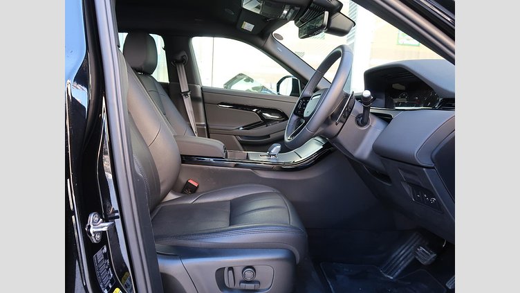 2024 認定中古車 Land Rover Range Rover Evoque サントリーニブラック P200（ガソリン） スタンダードホイールベース S