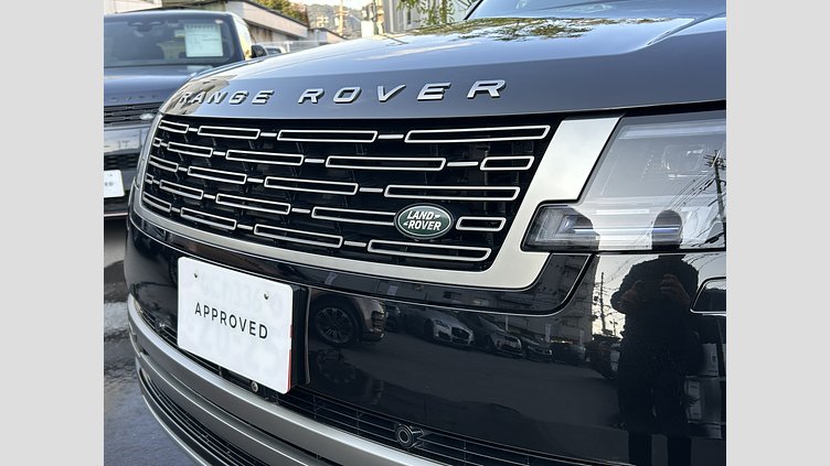 2024 認定中古車 Land Rover Range Rover サントリーニブラック P550 AWD PHEV（AT） スタンダードホイールベース SE
