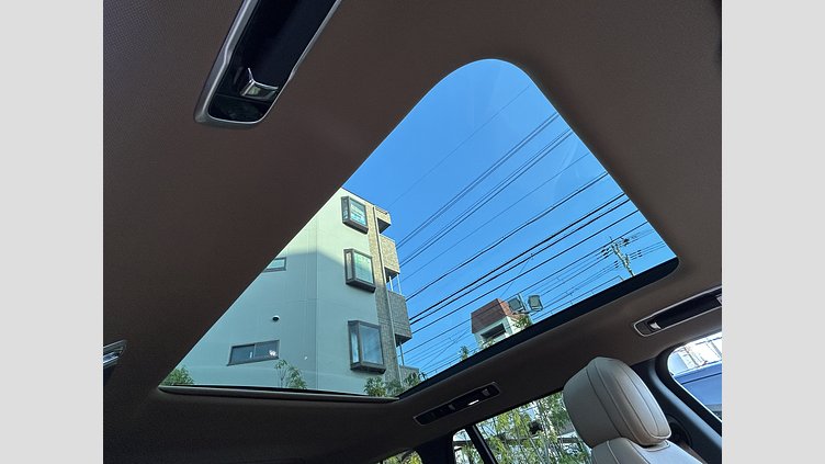 2024 認定中古車 Land Rover Range Rover サントリーニブラック P550 AWD PHEV（AT） スタンダードホイールベース SE