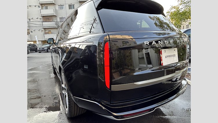 2024 認定中古車 Land Rover Range Rover サントリーニブラック P550 AWD PHEV（AT） スタンダードホイールベース SE
