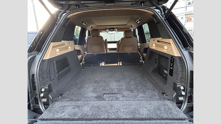 2024 認定中古車 Land Rover Range Rover サントリーニブラック P550 AWD PHEV（AT） スタンダードホイールベース SE