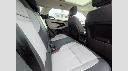 Range Rover Evoque 36