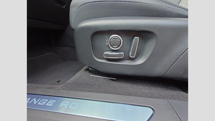 2023 認定中古車 Land Rover Range Rover Evoque フジホワイト P250（ガソリン） スタンダードホイールベース DYNAMIC HSE