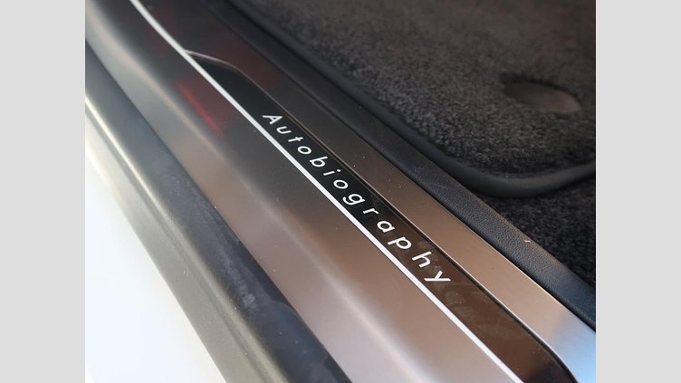 2024 認定中古車 Land Rover Range Rover オストゥーニパールホワイト D350 AWD MHEV（AT） スタンダードホイールベース Autobiography