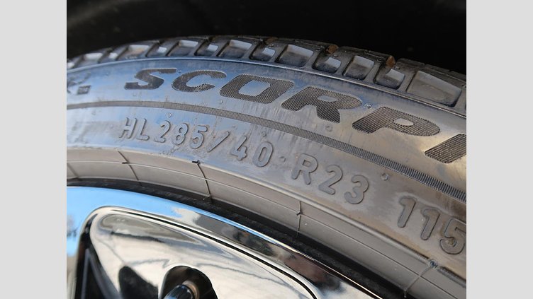 2024 認定中古車 Land Rover Range Rover オストゥーニパールホワイト D350 AWD MHEV（AT） スタンダードホイールベース Autobiography