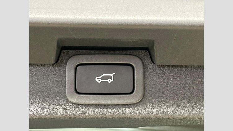 2017 認定中古車 Land Rover Discovery Waitomo Grey 3.0 litre V6 Supercharged Petrol HSEラグジュアリー