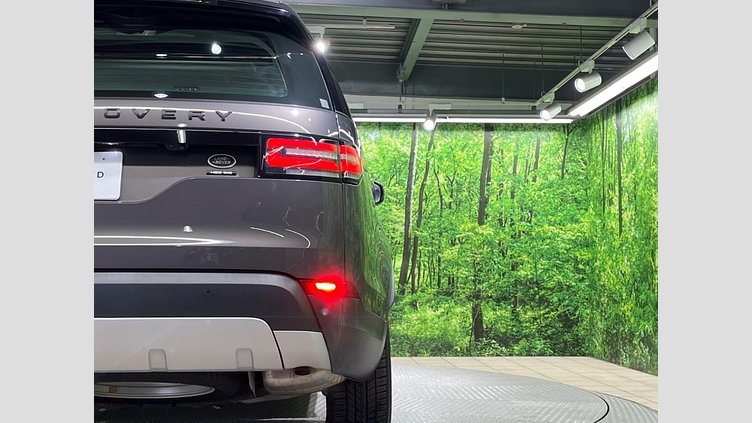 2017 認定中古車 Land Rover Discovery Waitomo Grey 3.0 litre V6 Supercharged Petrol HSEラグジュアリー