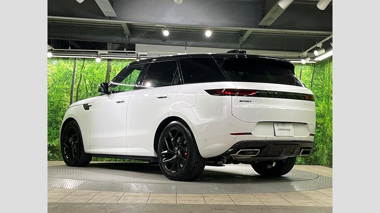 2024 認定中古車 Land Rover Range Rover Sport オストゥーニパールホワイト P550eプラグインハイブリッド（ガソリン） スタンダードホイールベース Dynamic SE