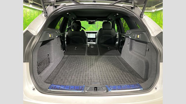 2023 認定中古車 Jaguar F-Pace オストゥーニパールホワイト D204 AWD（オートマチック）MHEV R-DYNAMIC SE