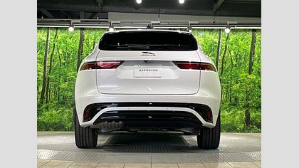 F-Pace 24