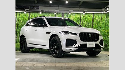 F-Pace 21