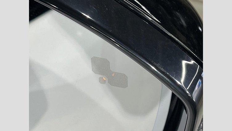 2023 認定中古車 Jaguar F-Pace オストゥーニパールホワイト D204 AWD（オートマチック）MHEV R-DYNAMIC SE