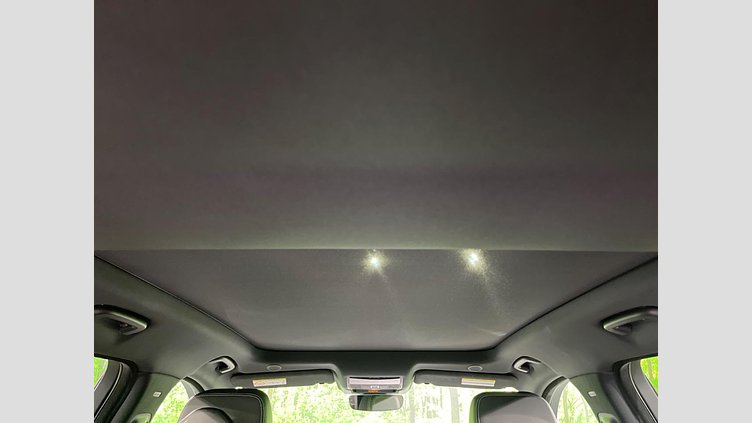 2023 認定中古車 Jaguar F-Pace オストゥーニパールホワイト D204 AWD（オートマチック）MHEV R-DYNAMIC SE