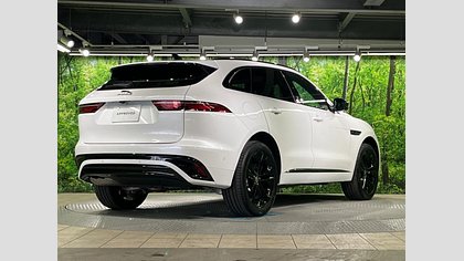 F-Pace 23