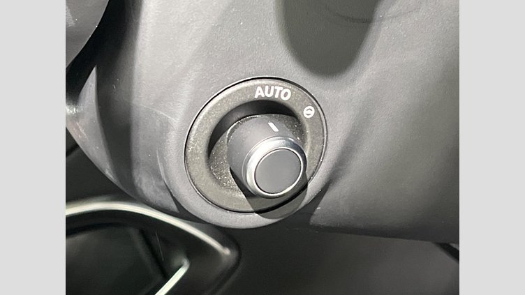 2023 認定中古車 Jaguar F-Pace オストゥーニパールホワイト D204 AWD（オートマチック）MHEV R-DYNAMIC SE