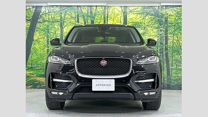 F-Pace 7